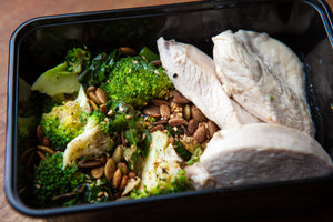 Poached Chicken & Greens 300g (GF) (DF) (P) - Nourish Meals by Wilde Kitchen 